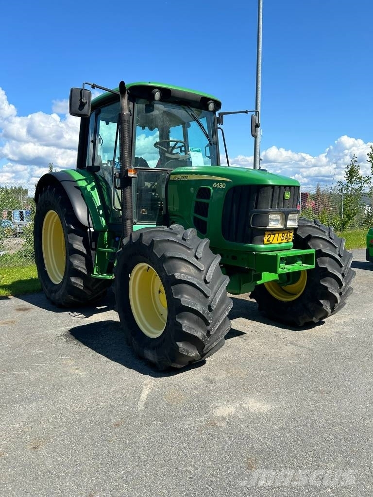 John Deere 6430