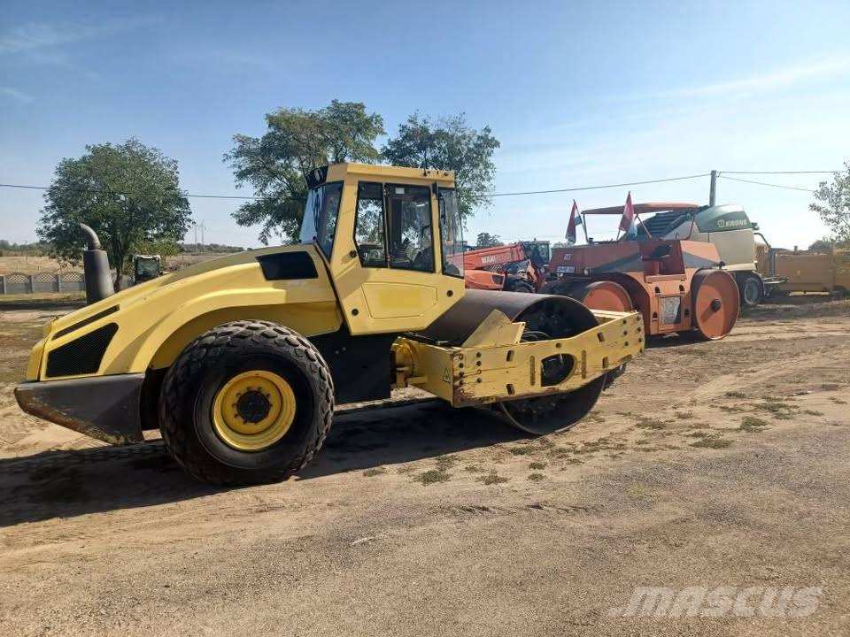 Bomag BW 219 D-4 Walzenzüge
