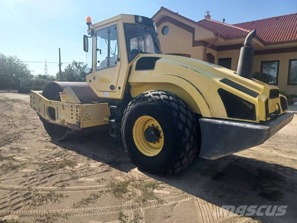 Bomag BW 219 D-4 Walzenzüge
