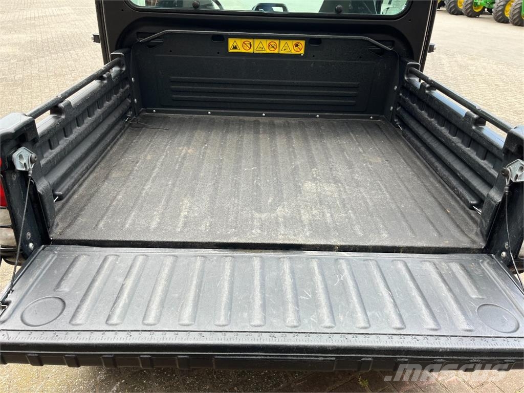 John Deere Gator XUV865M *Diesel* Terenska vozila