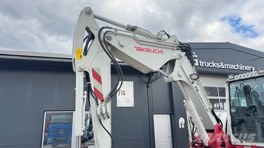 Takeuchi TB295W - 2014 YEAR - POWERTILT - 3X BUCKETS Lastik tekerli ekskavatörler