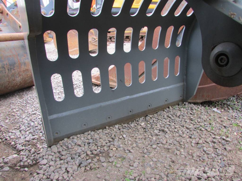 Zijtveld S 1202-D Sortiergreifer Oilquick OQ 70/55 Pinzas