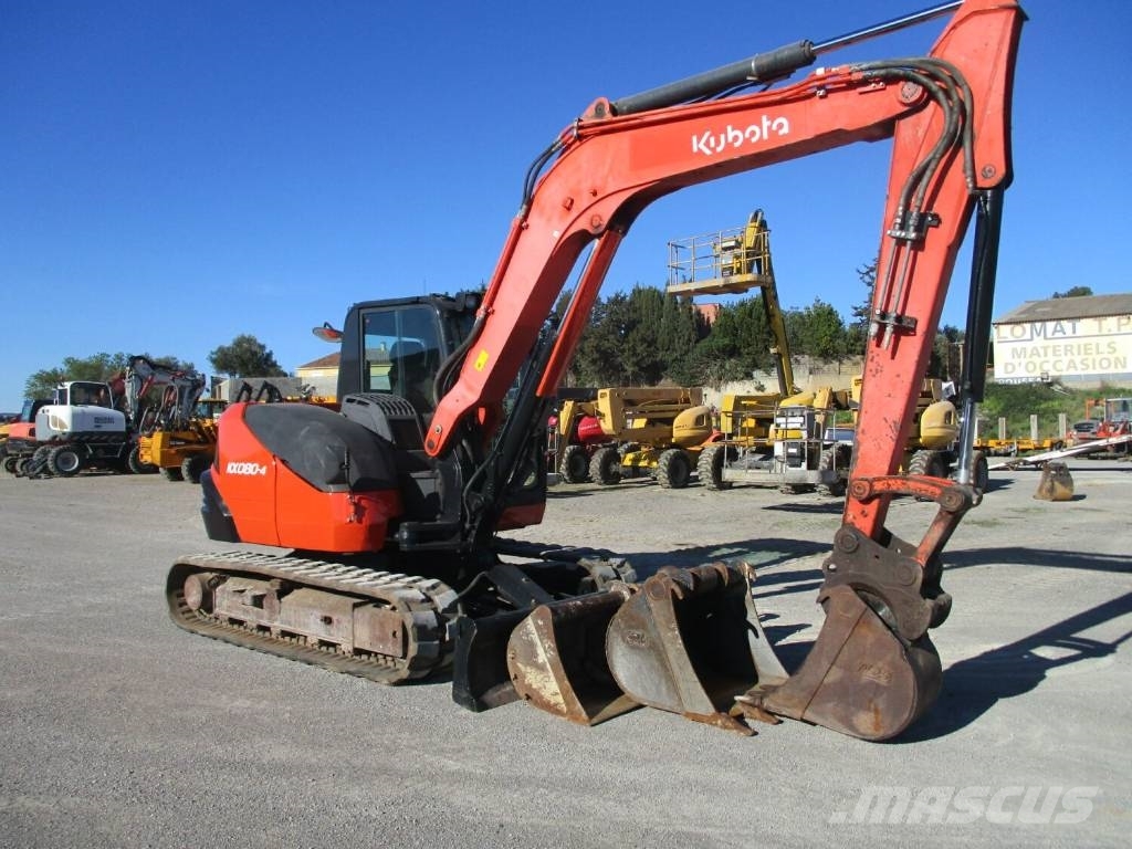 Kubota KX 080-4 中型挖掘机