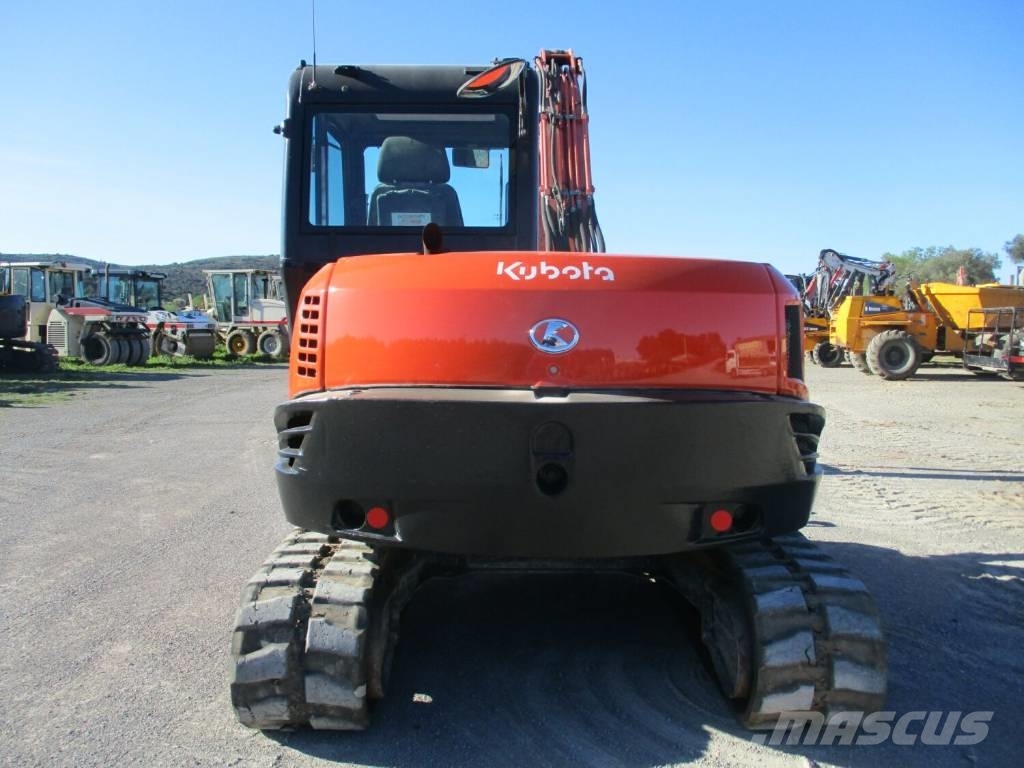 Kubota KX 080-4 中型挖掘机
