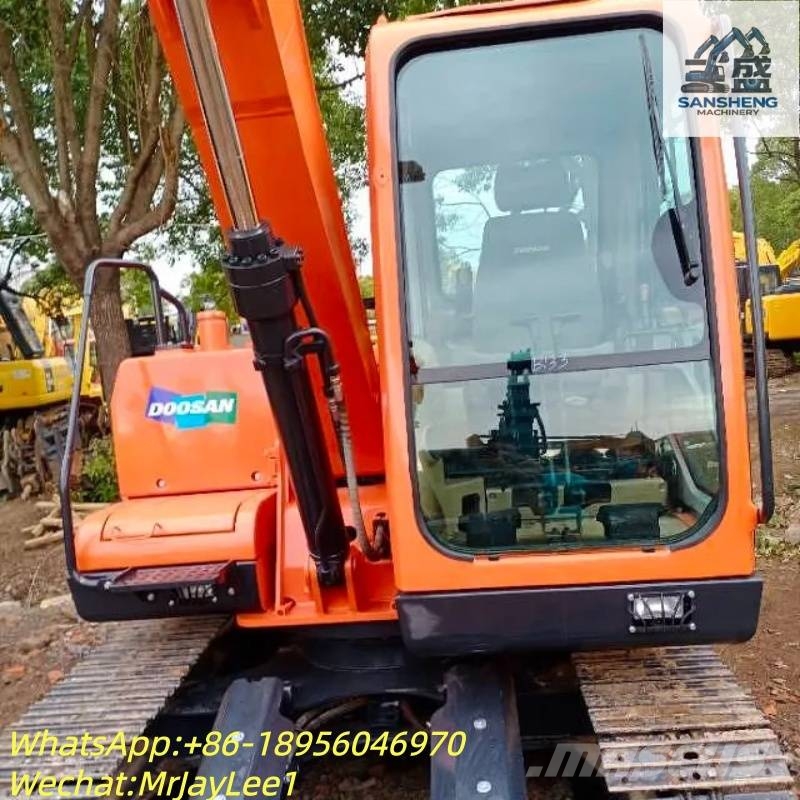 Doosan DX 80 Gravemaskiner på larvebånd
