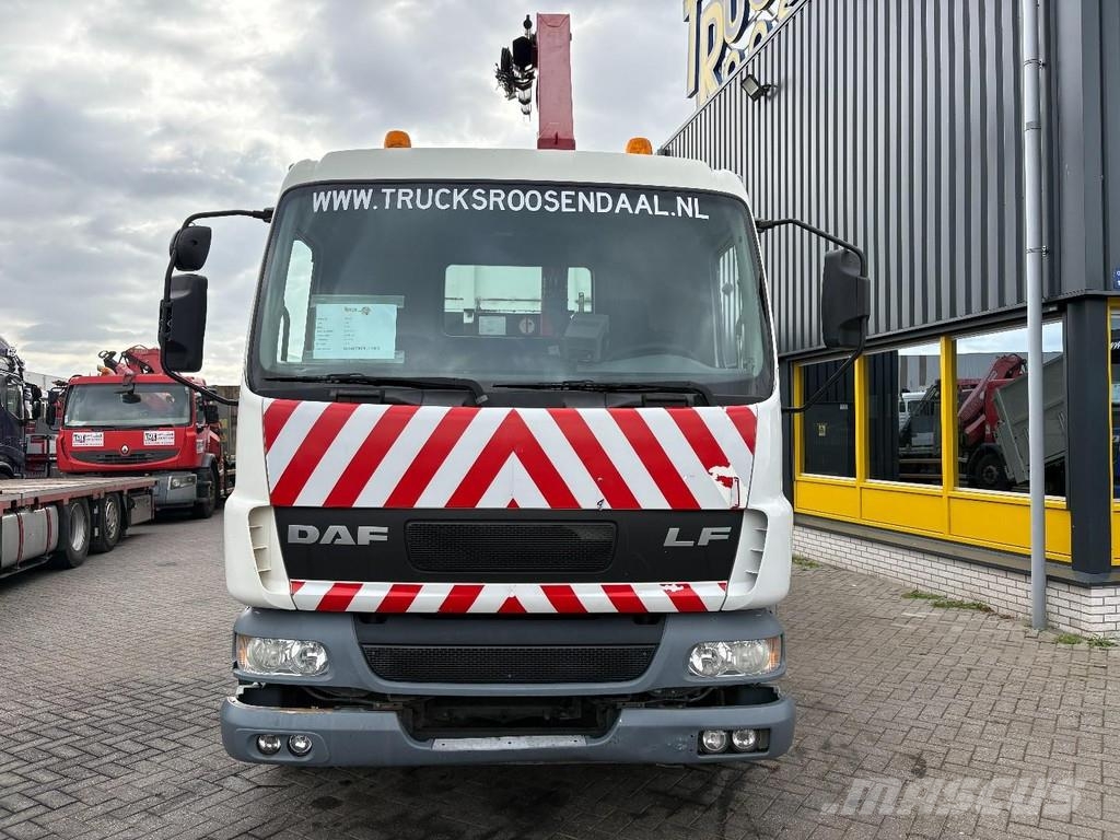 DAF LF 55.220 + HMF 735 K2 -- 2X EXT. + TIPPER + 3 SEA Автокраны