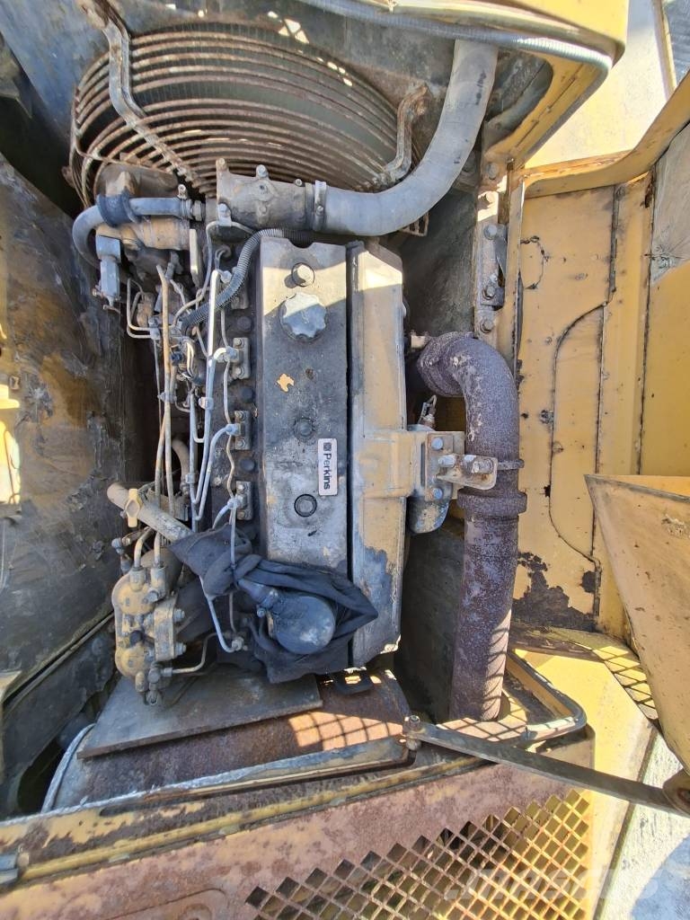 Komatsu PC 240 NLC-5K Escavadoras de rastos