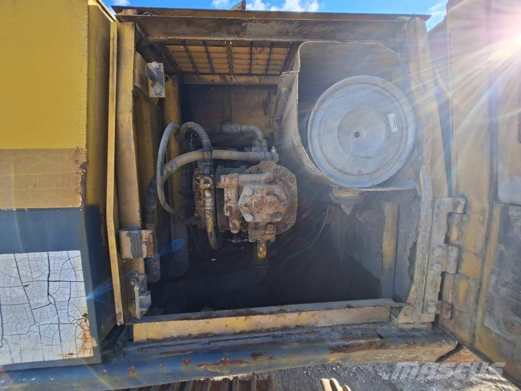 Komatsu PC 240 NLC-5K Escavadoras de rastos