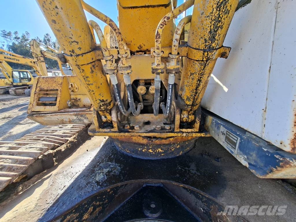 Komatsu PC 240 NLC-5K Escavadoras de rastos