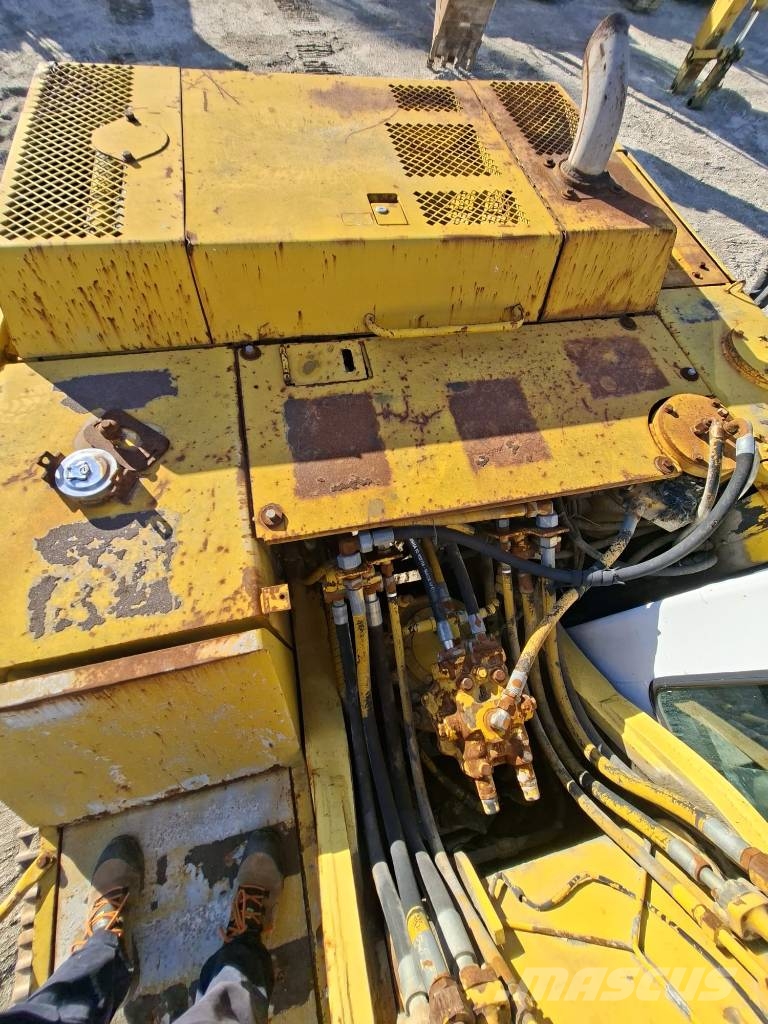 Komatsu PC 240 NLC-5K Escavadoras de rastos