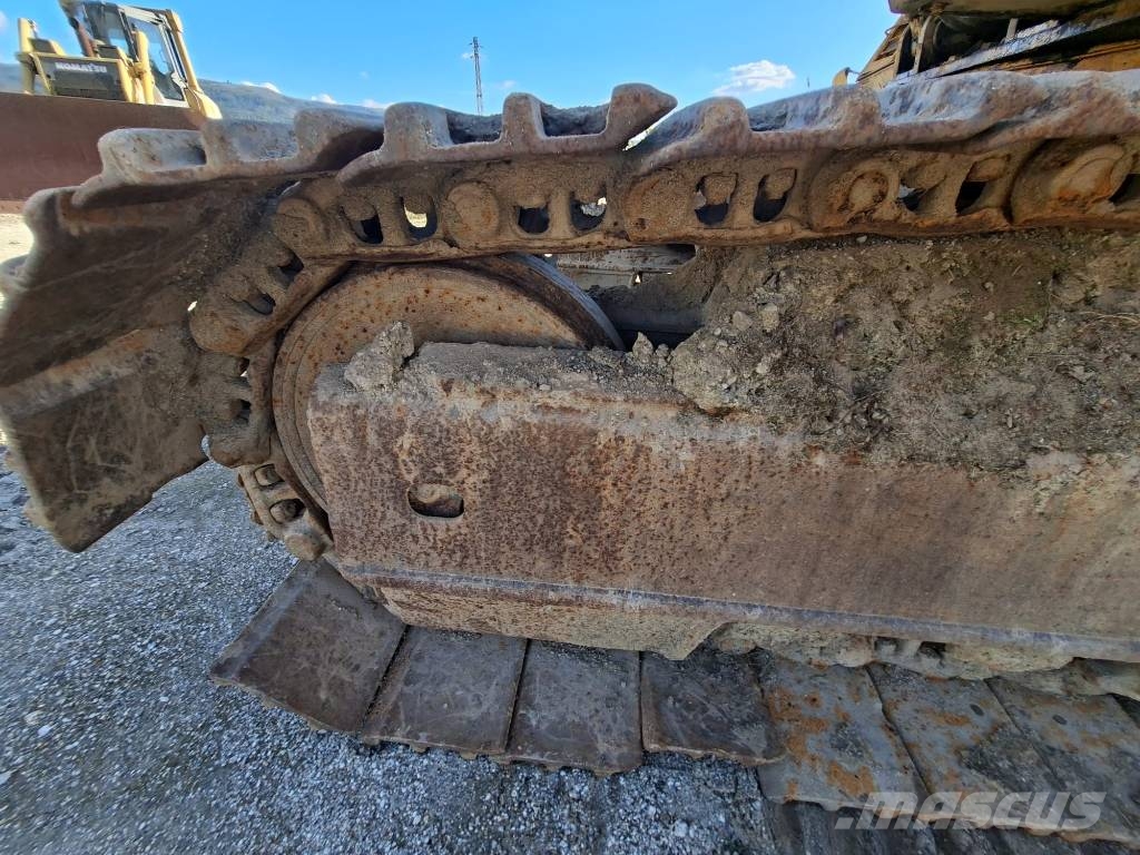 Komatsu PC 240 NLC-5K Escavadoras de rastos