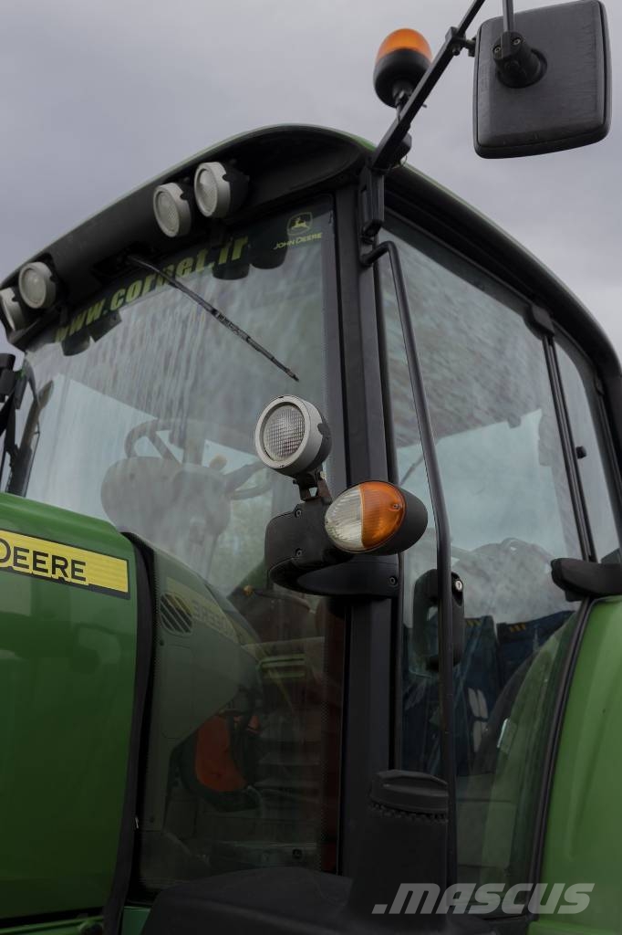 John Deere 7530 AP Traktori