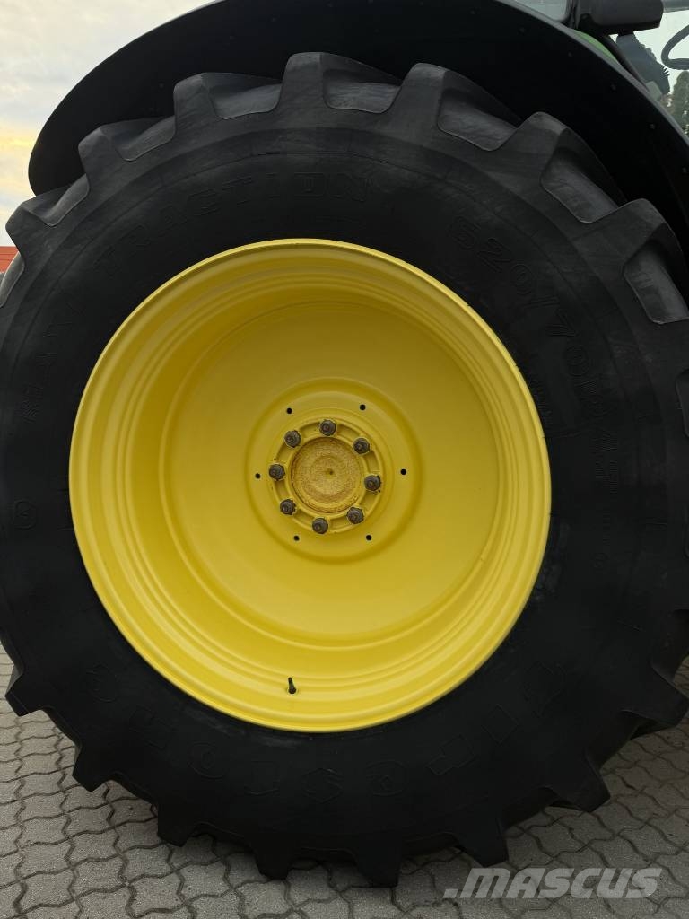 John Deere 7530 AP Traktori