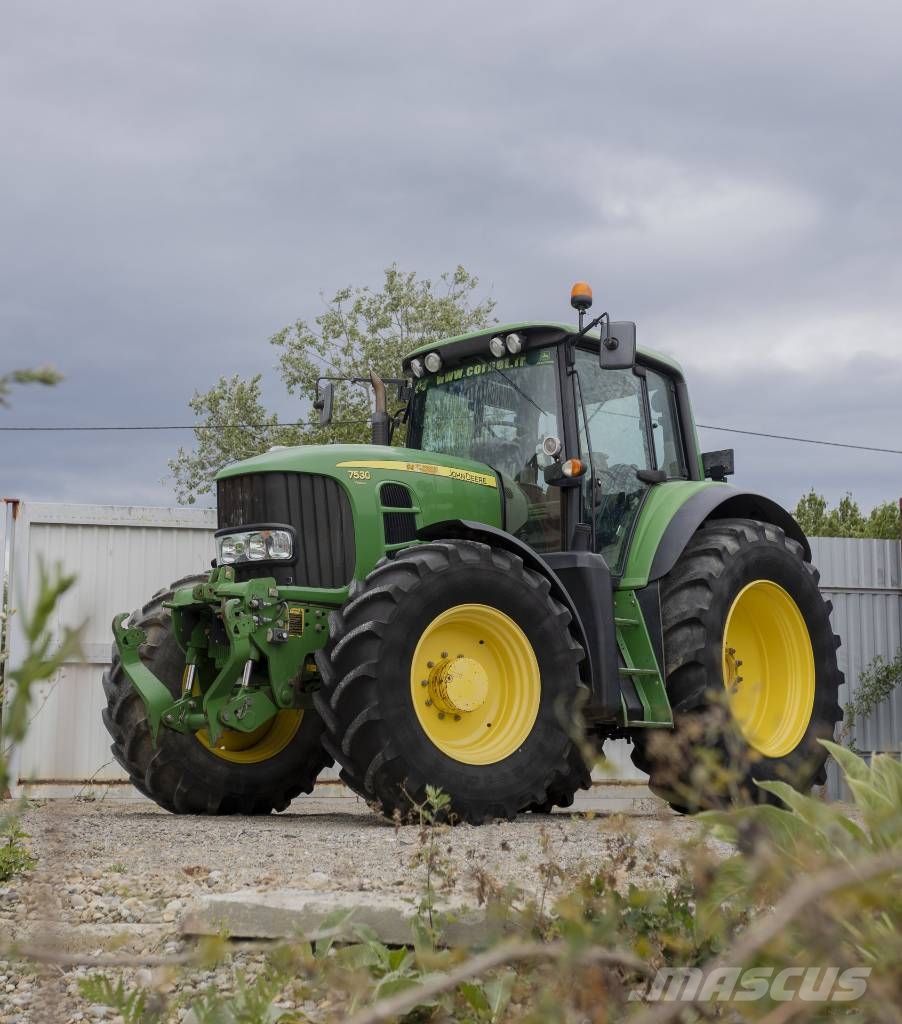 John Deere 7530 AP Traktori