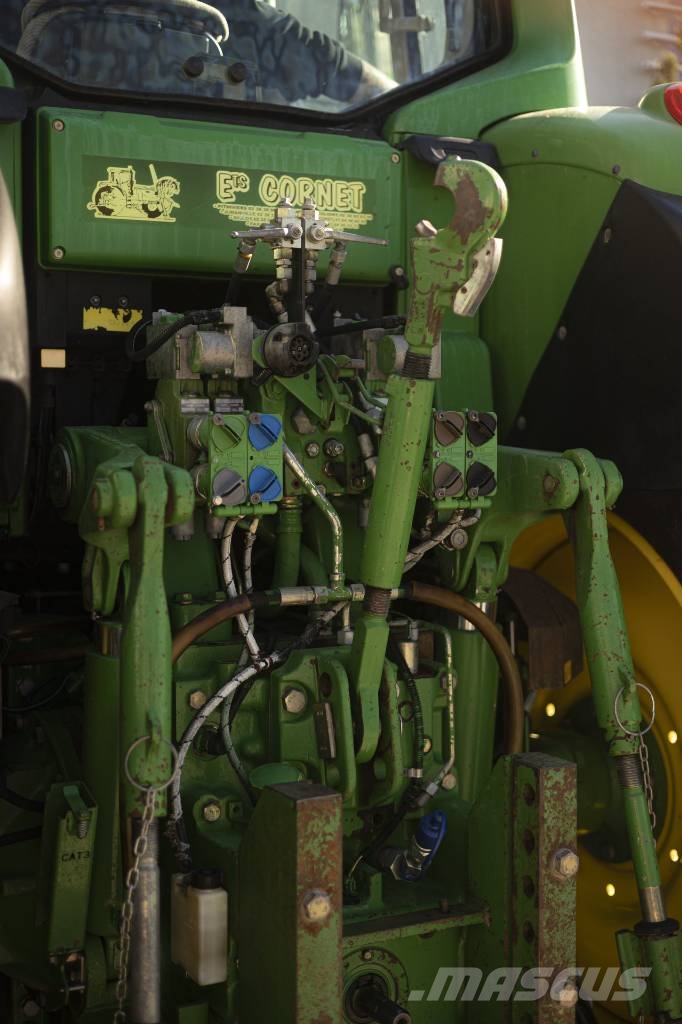 John Deere 7530 AP Traktori