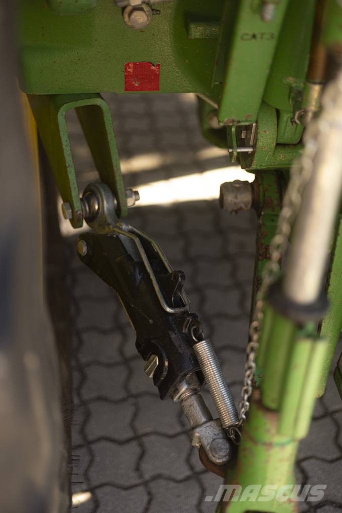 John Deere 7530 AP Traktori