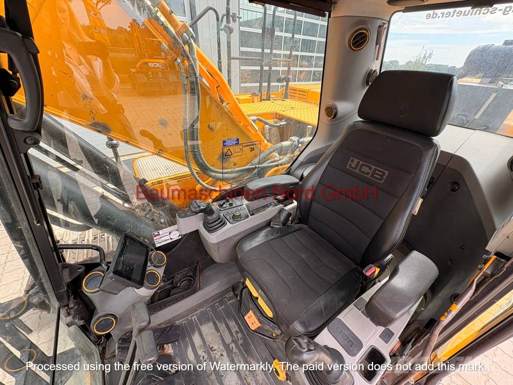 JCB 220X L4F gebraucht BJ 2019 5.820h Rupsgraafmachines