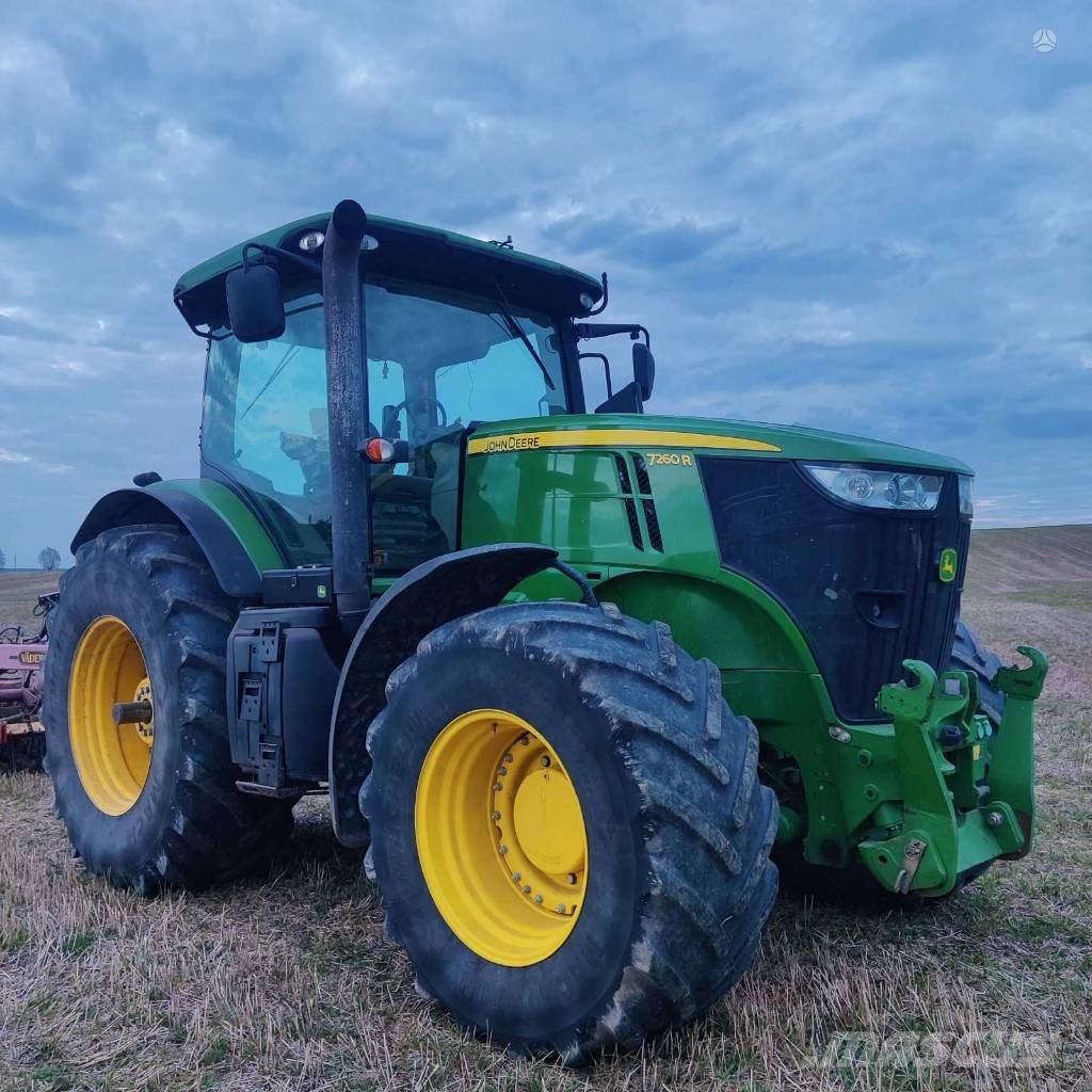 John Deere 7260 R Traktoriai