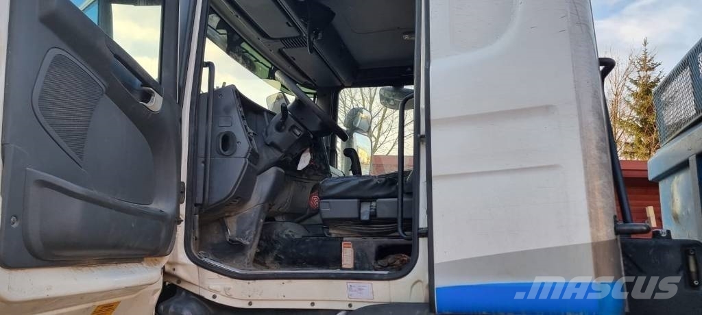 Scania R 480 8x4 裝載運輸卡車