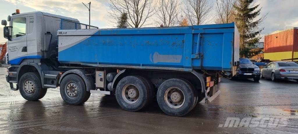 Scania R 480 8x4 裝載運輸卡車