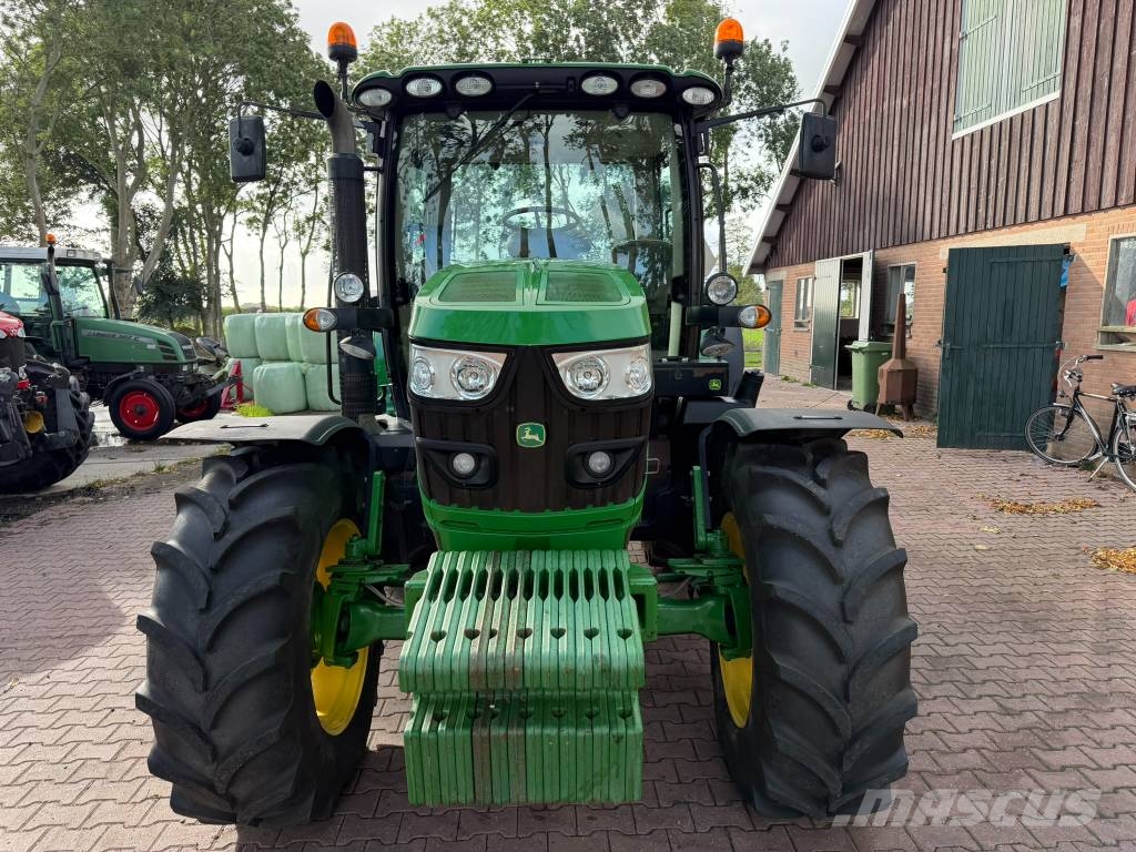 John Deere 6125R AutoPowr Traktorji