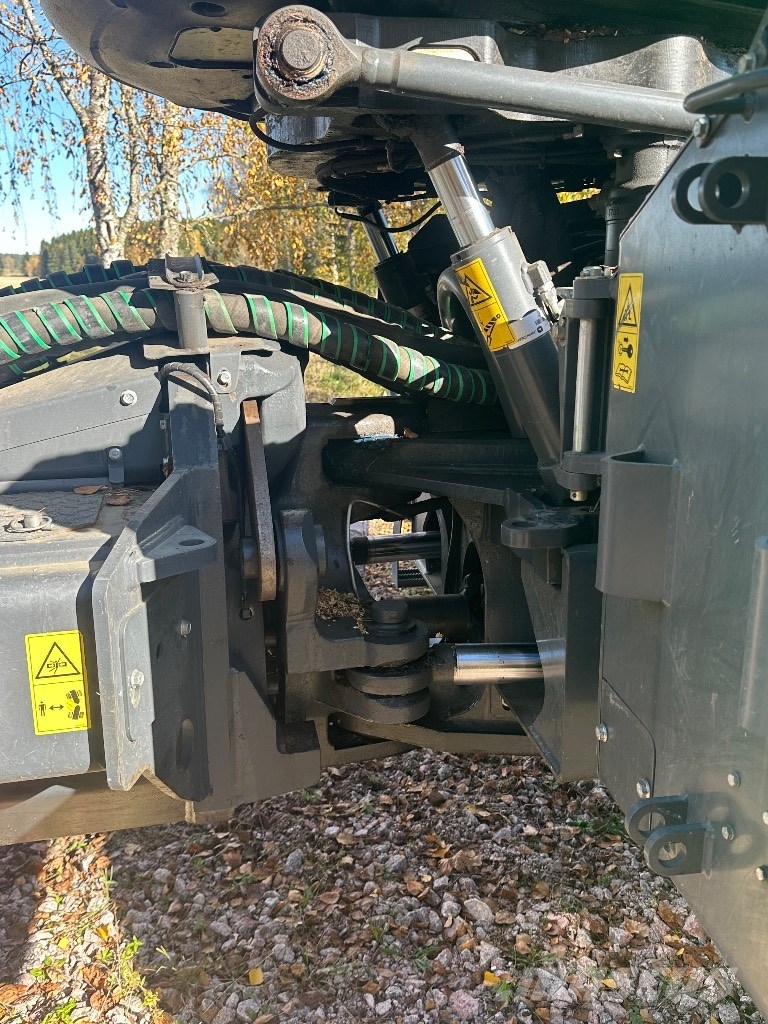 John Deere 1270 G حصادات