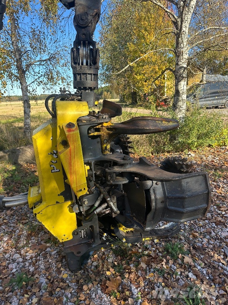 John Deere 1270 G حصادات