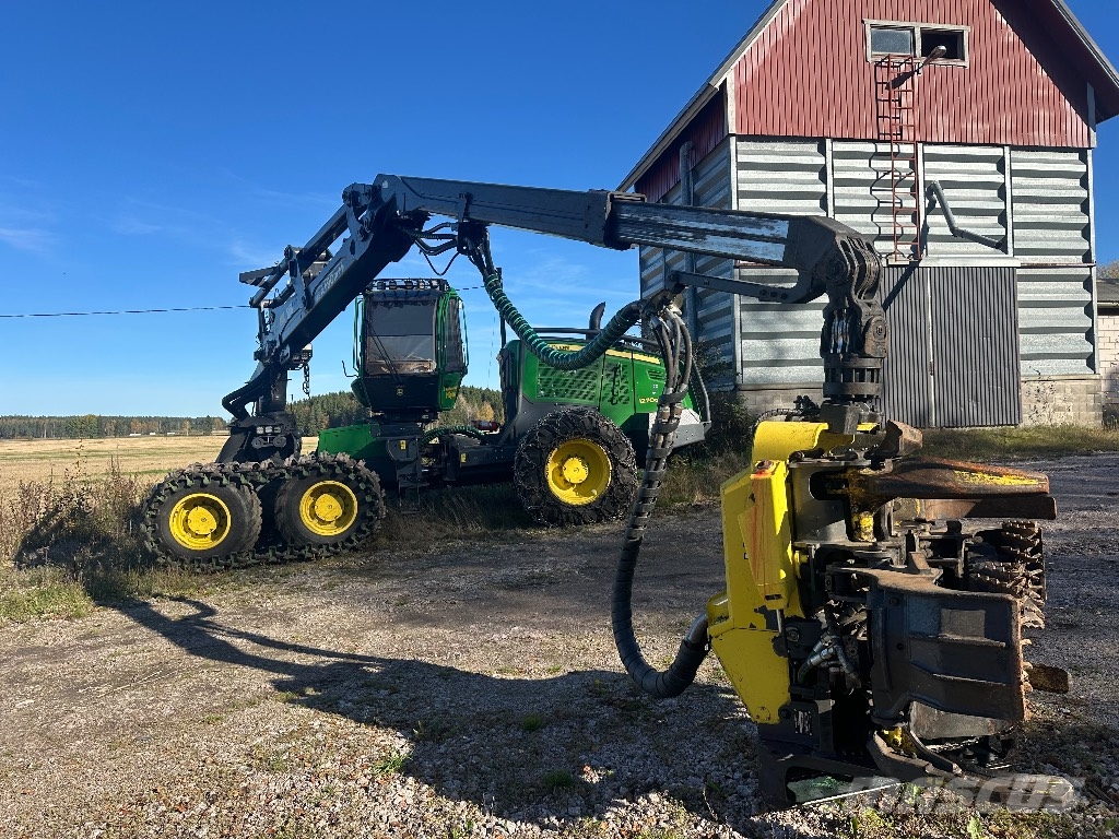 John Deere 1270 G حصادات