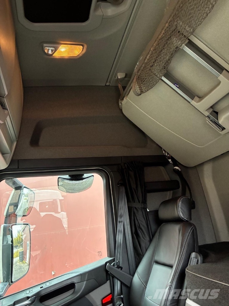 Scania R500 Super 6x2 Prime Movers