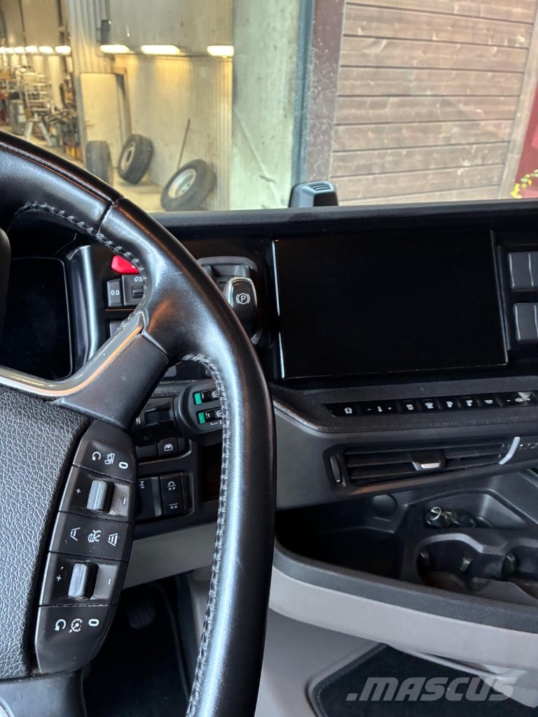 Scania R500 Super 6x2 Prime Movers