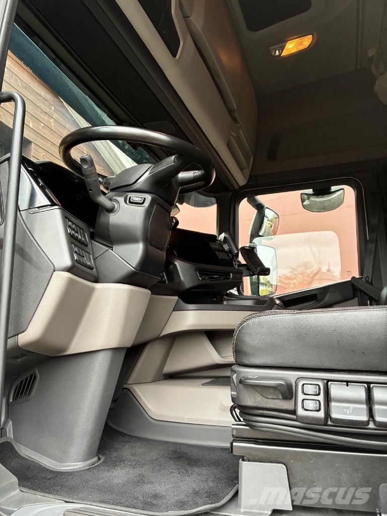 Scania R500 Super 6x2 Prime Movers