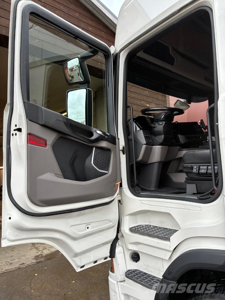 Scania R500 Super 6x2 Prime Movers