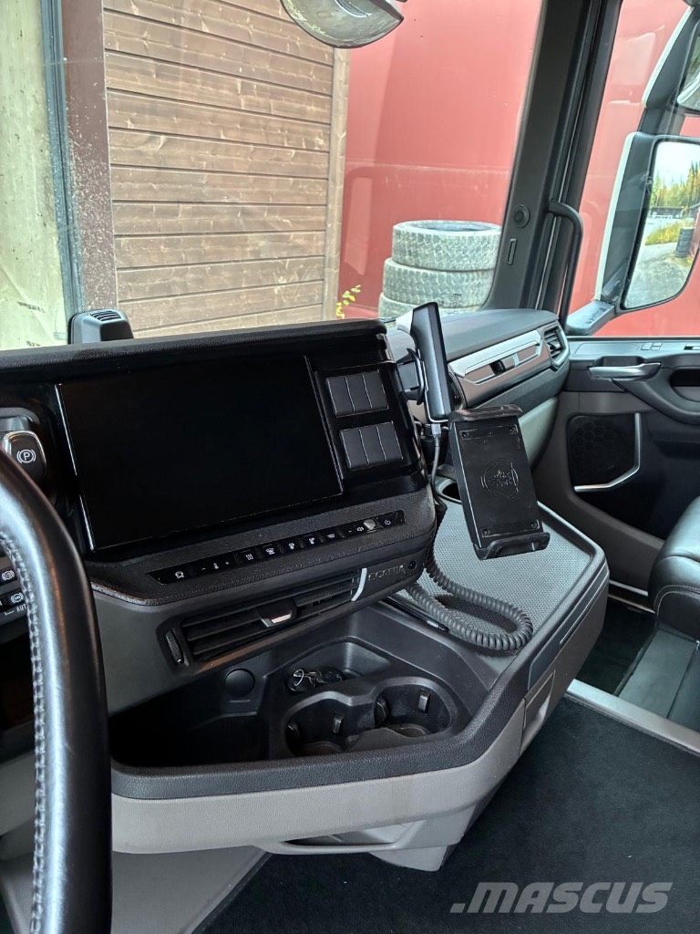 Scania R500 Super 6x2 Prime Movers