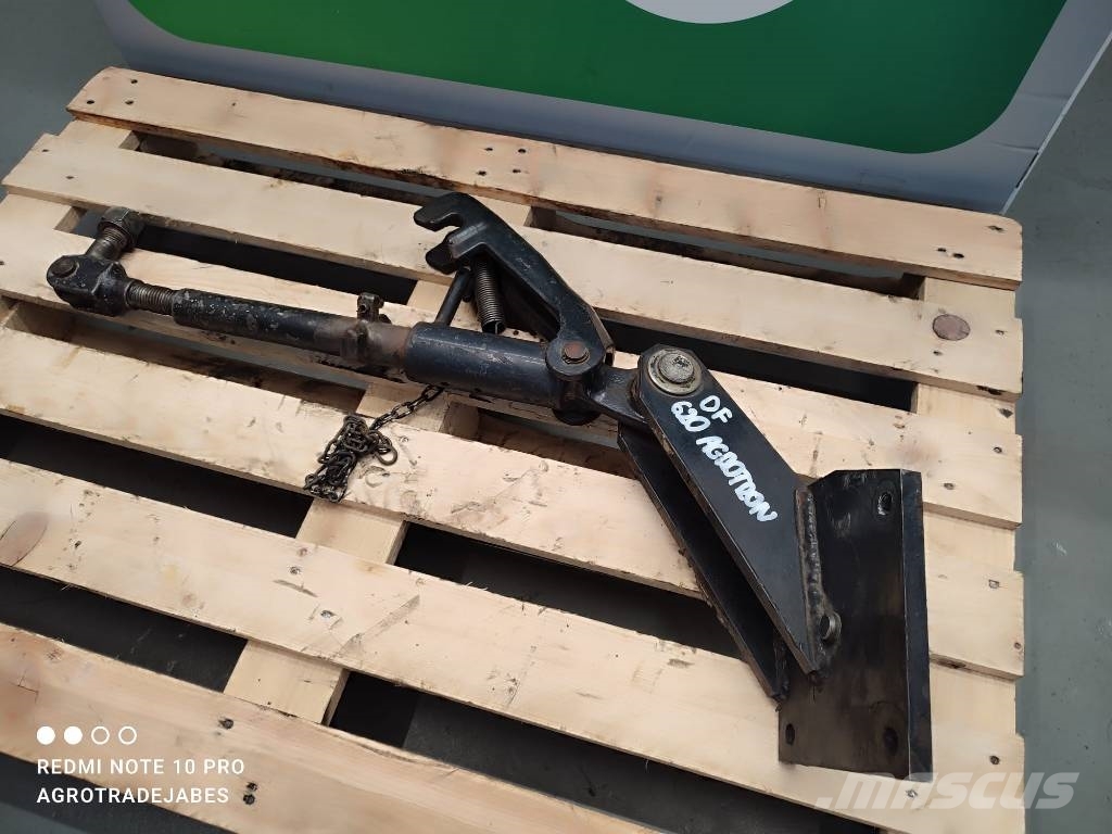 Lashing attachment Deutz-fahr 620 TTV Agrotron arm 吊杆和铲斗