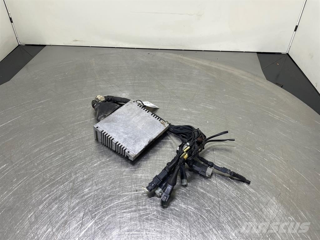 Liebherr LH22M-10684694-PME1-BMK A63-CAN Module Componentes electrónicos