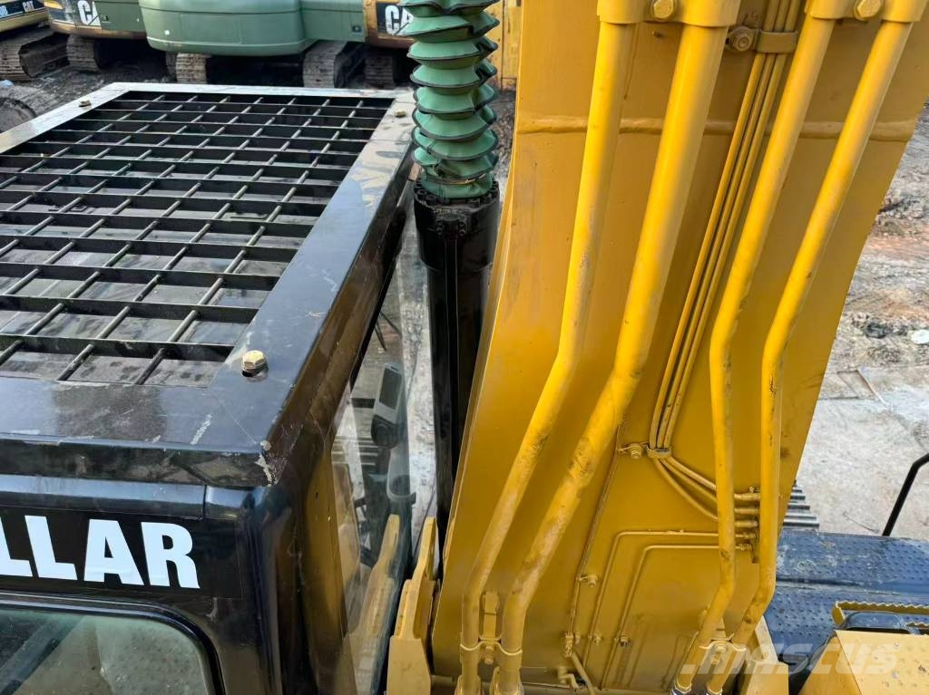 CAT 329 D L Raupenbagger