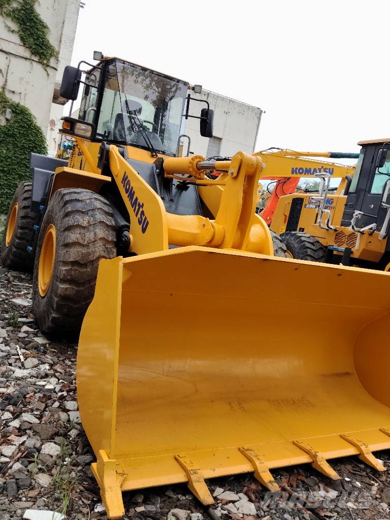 Komatsu WA 320-5 - Second Hand Excavator for Sale Ładowarki kołowe