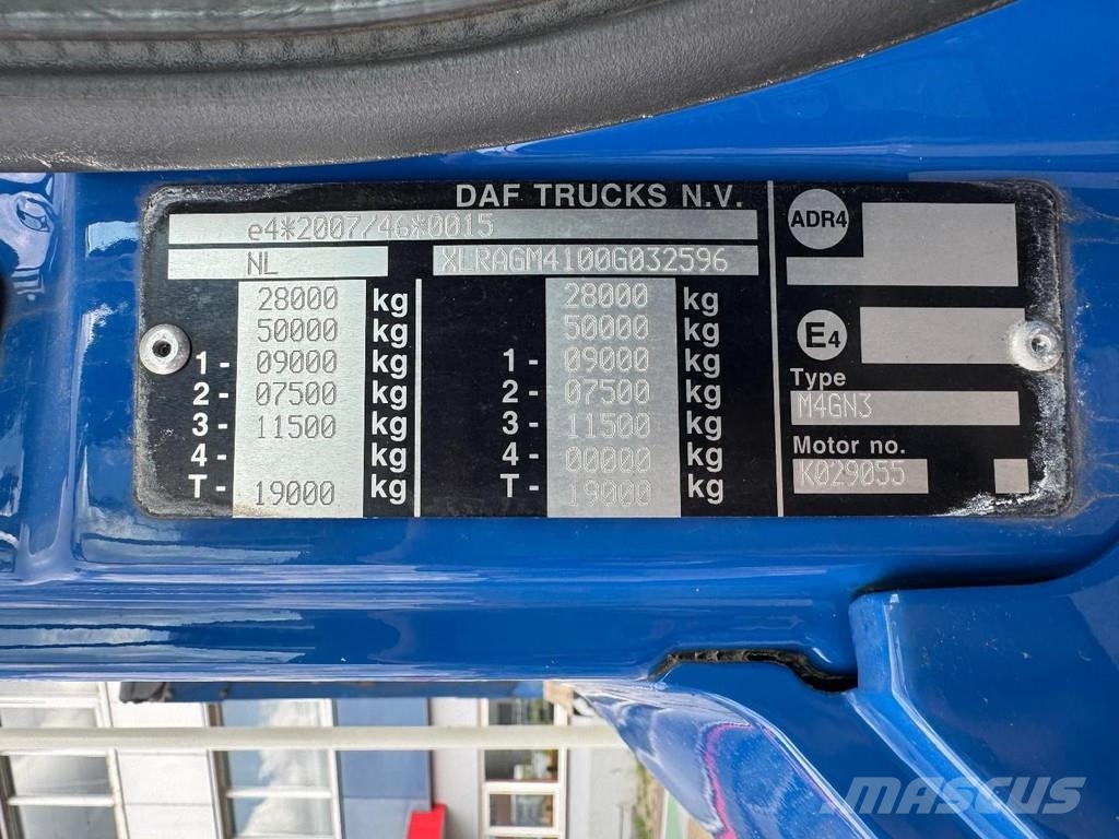 DAF CF 400 6X2 - EURO 6 + VDL P-18 + REMOTE + LIFT AXL Camion con cassone scarrabile