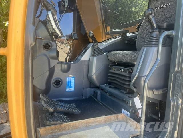 Hyundai 145 CLR Pelle sur chenilles
