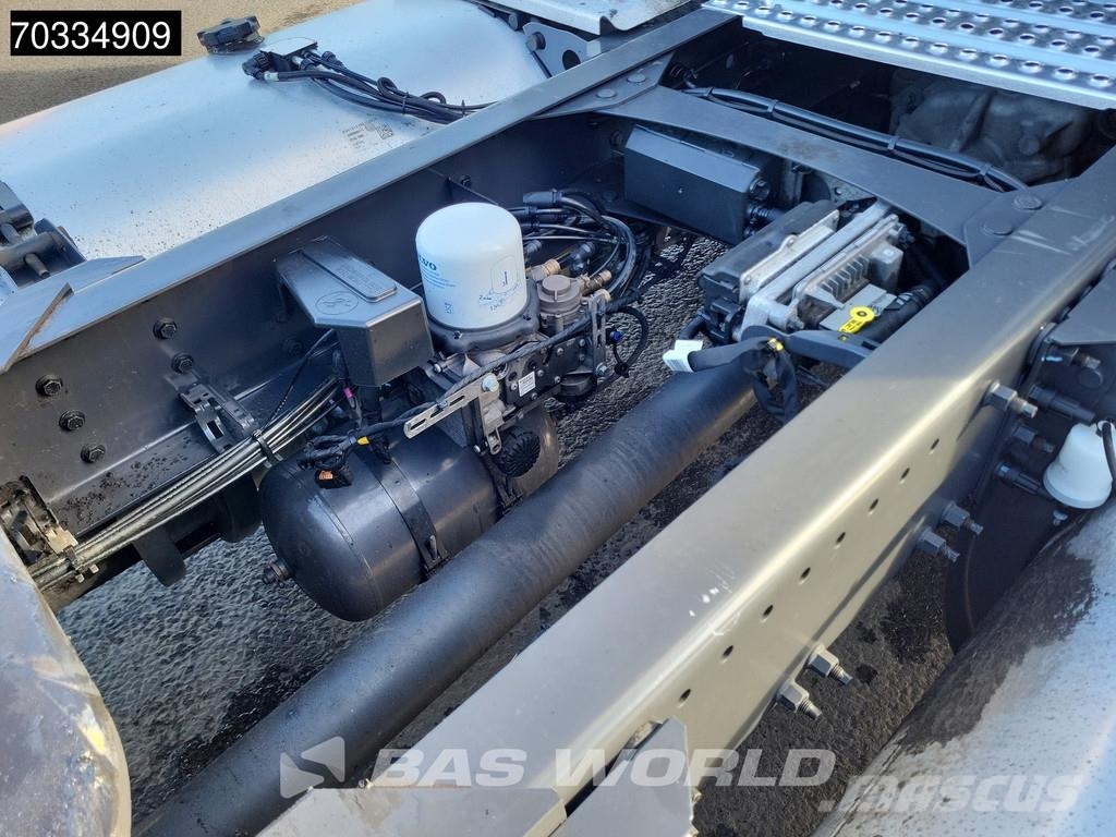 Volvo FH 460 4X2 Globe APK 08-2027 2x Tanks I-ParkCool Sattelzugmaschinen