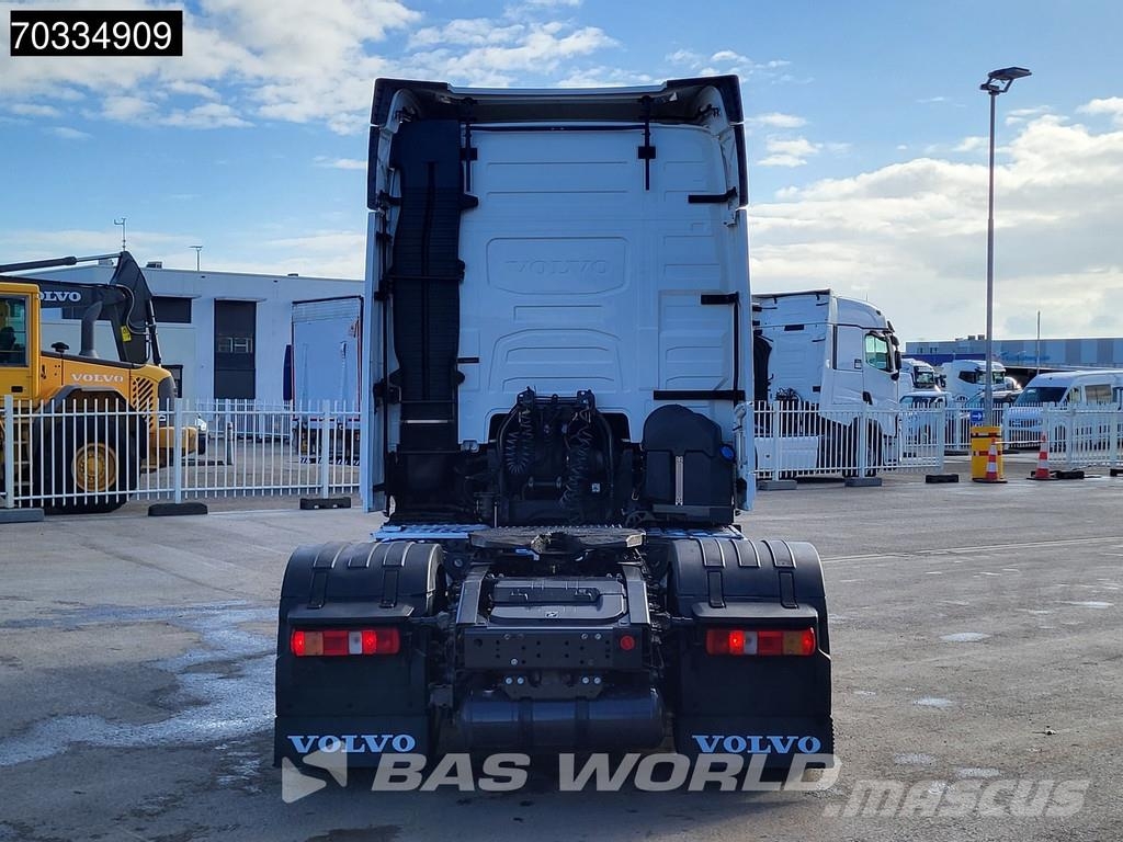 Volvo FH 460 4X2 Globe APK 08-2027 2x Tanks I-ParkCool Sattelzugmaschinen