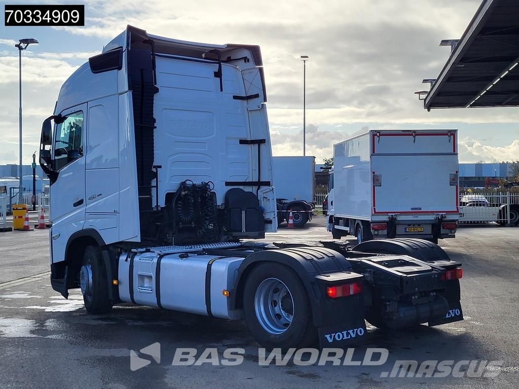 Volvo FH 460 4X2 Globe APK 08-2027 2x Tanks I-ParkCool Sattelzugmaschinen