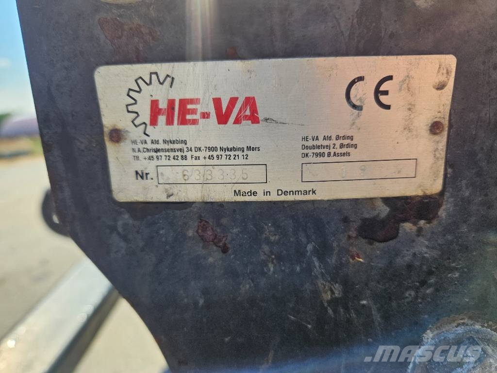 HE-VA FRONTLYFT VALMET / VALTRA Cargadoras y excavadoras frontales