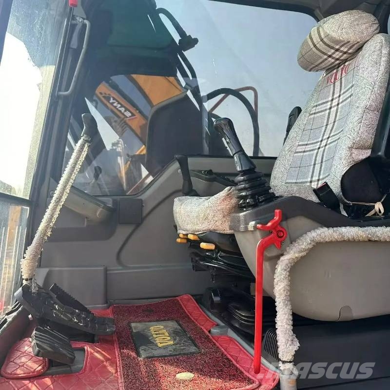 Volvo EC 150 Kāpurķēžu ekskavatori