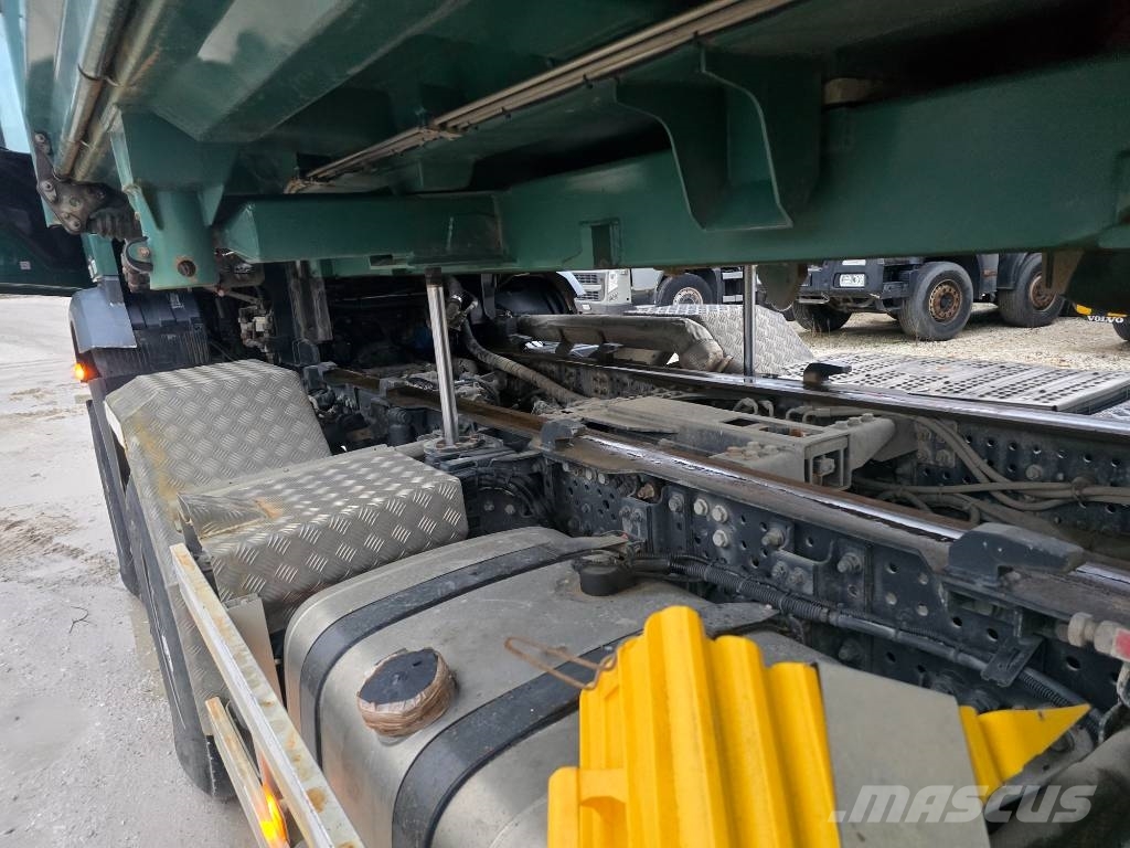 Mercedes-Benz Arocs 3245 Pašizgāzējs