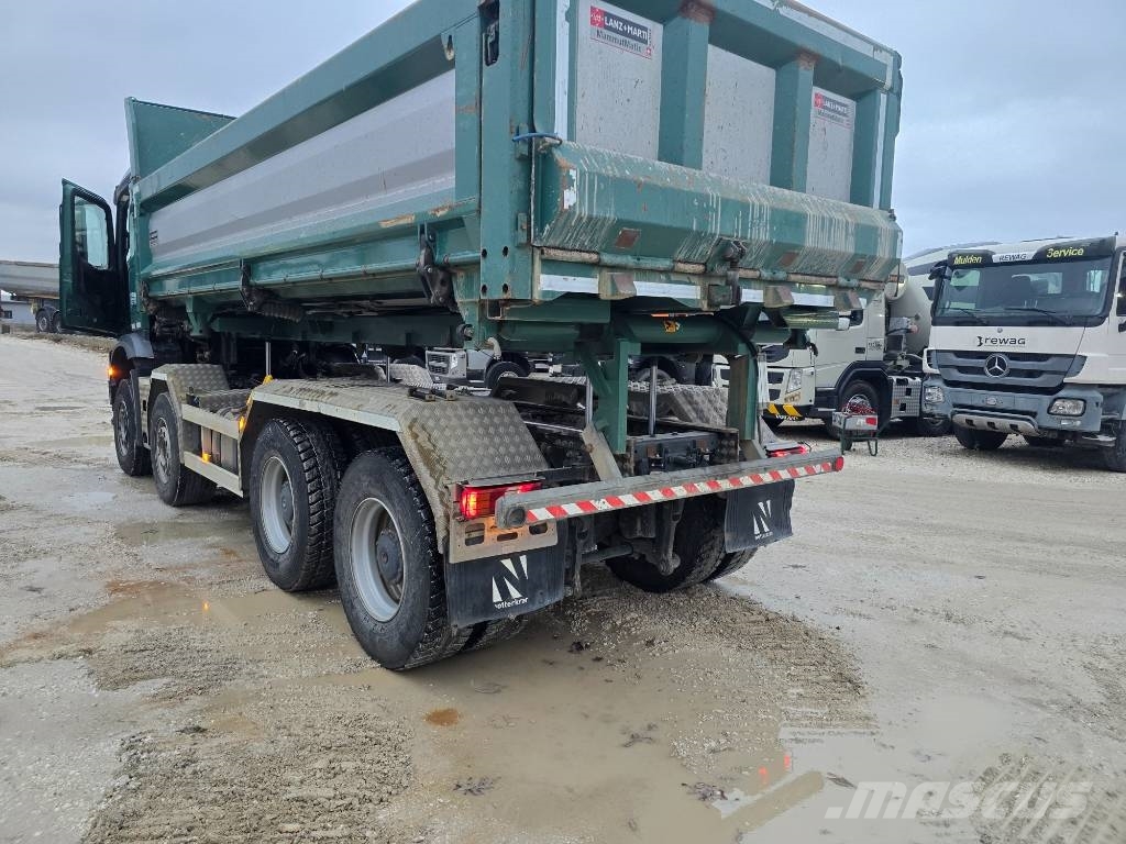 Mercedes-Benz Arocs 3245 Pašizgāzējs