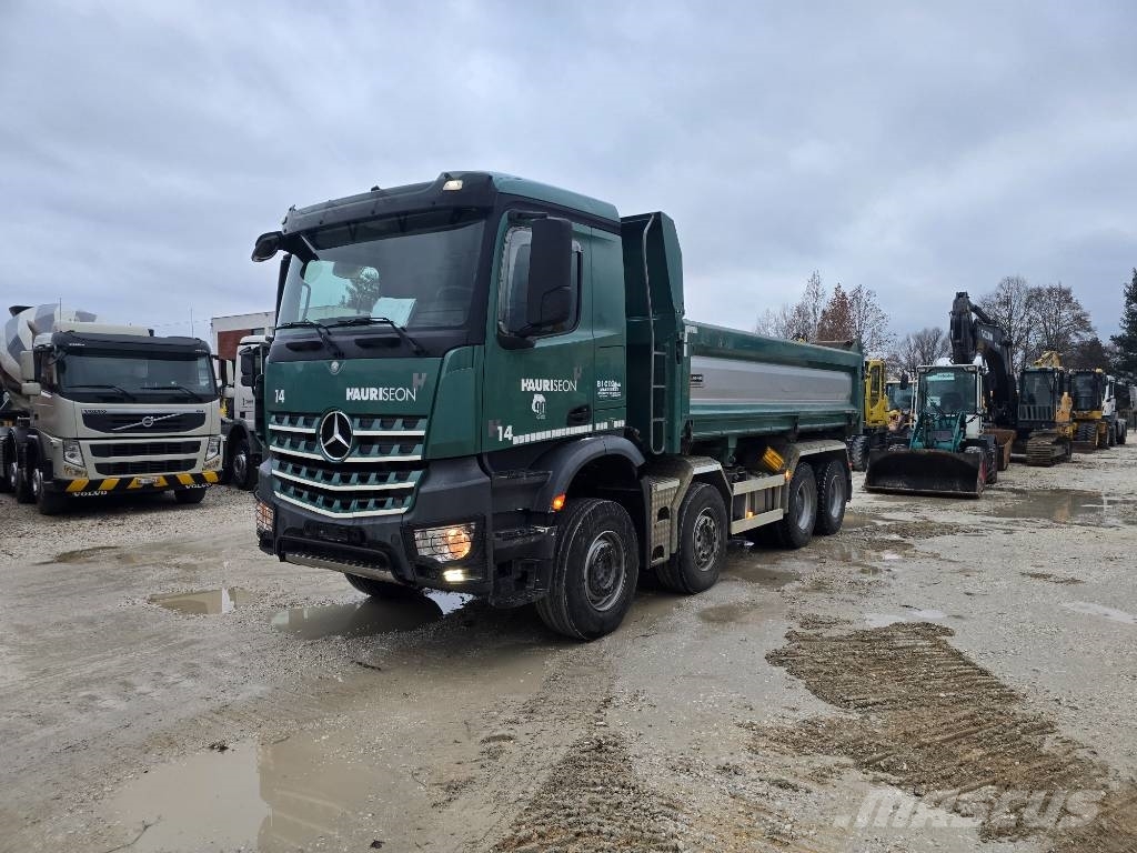 Mercedes-Benz Arocs 3245 Pašizgāzējs