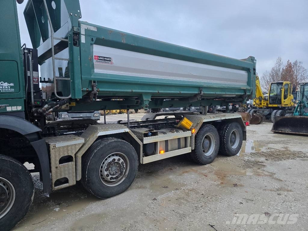 Mercedes-Benz Arocs 3245 Pašizgāzējs