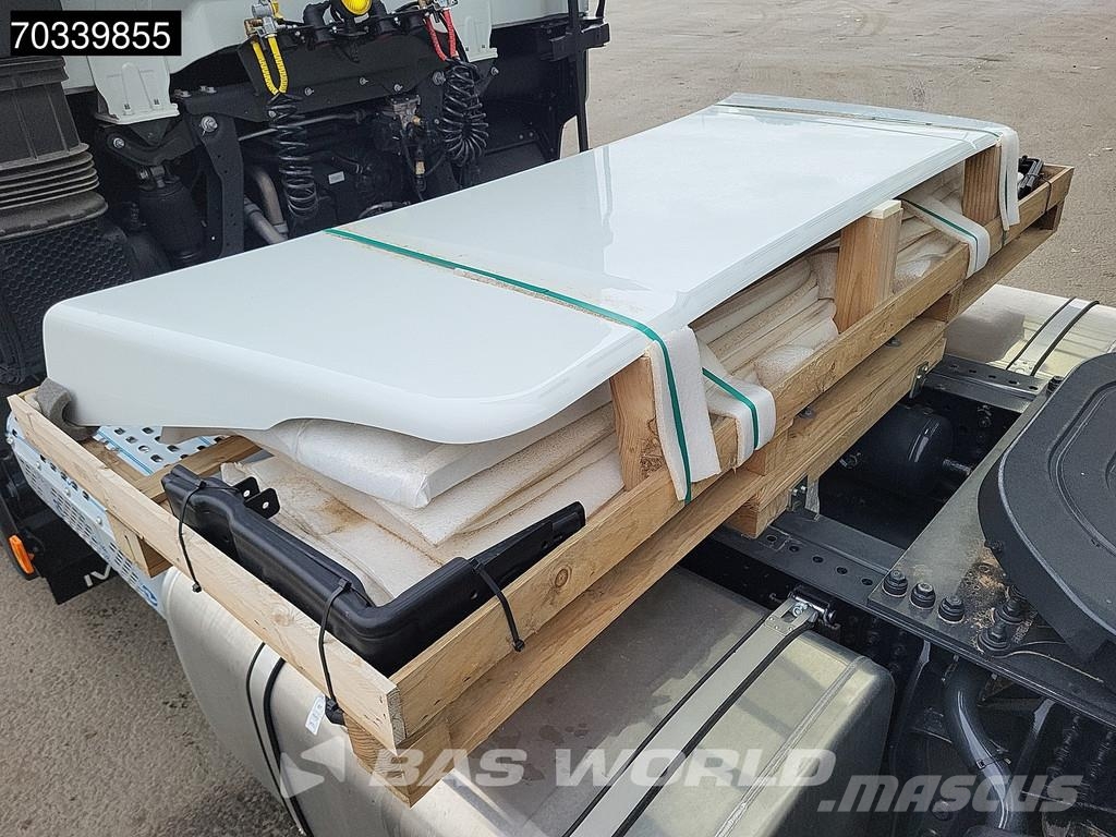 Iveco S-Way 500 4X2 NEW! MEGA Retarder 2x tanks Standkli Vilcēji