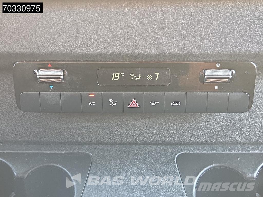 Mercedes-Benz Sprinter 215 CDI Próximamente matriculado en Españ 패널 화물차